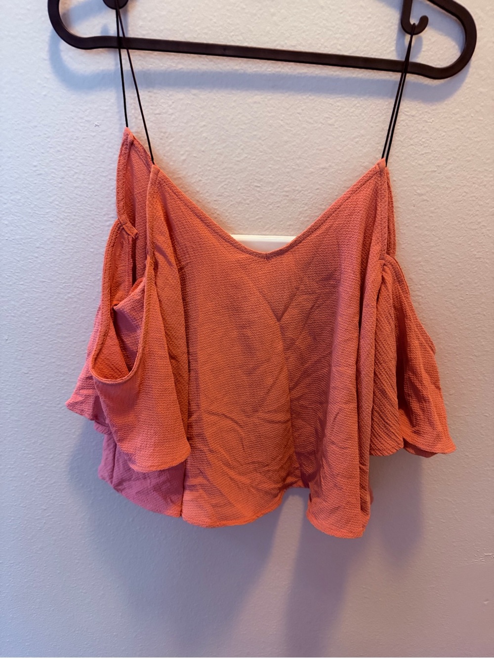 Polly & Esther Coral Cold-Shoulder Textured Camisole